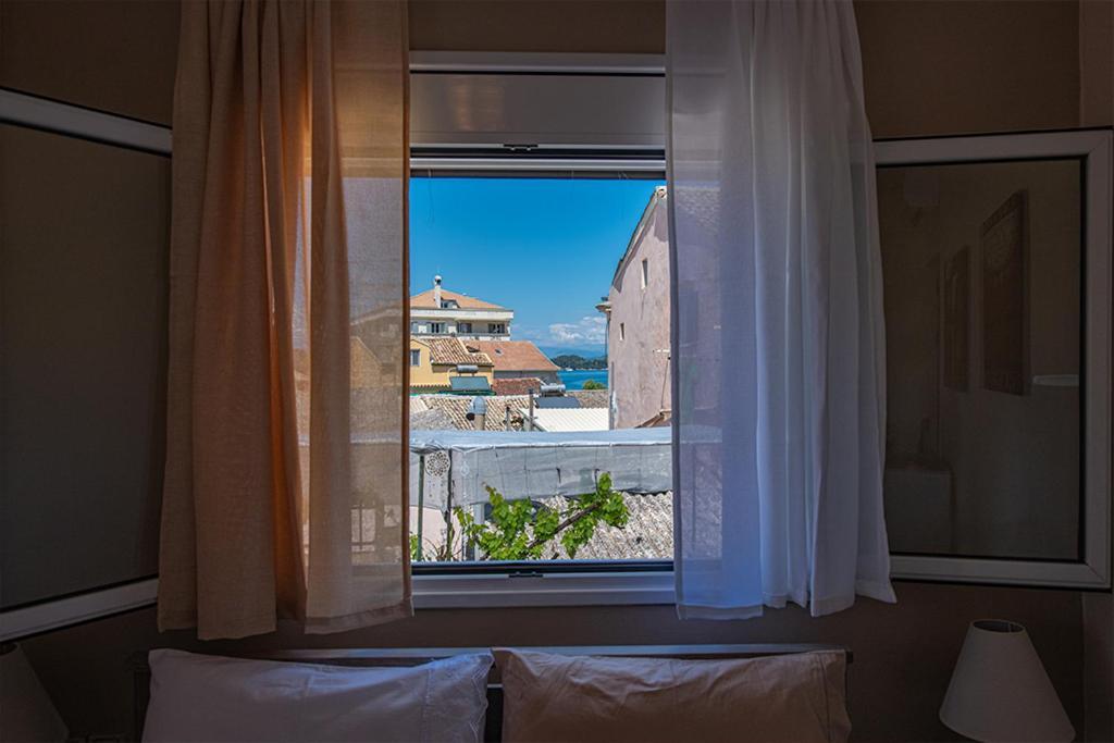 Fay'S Sea View Luxury Rooms Mantouki Zewnętrze zdjęcie